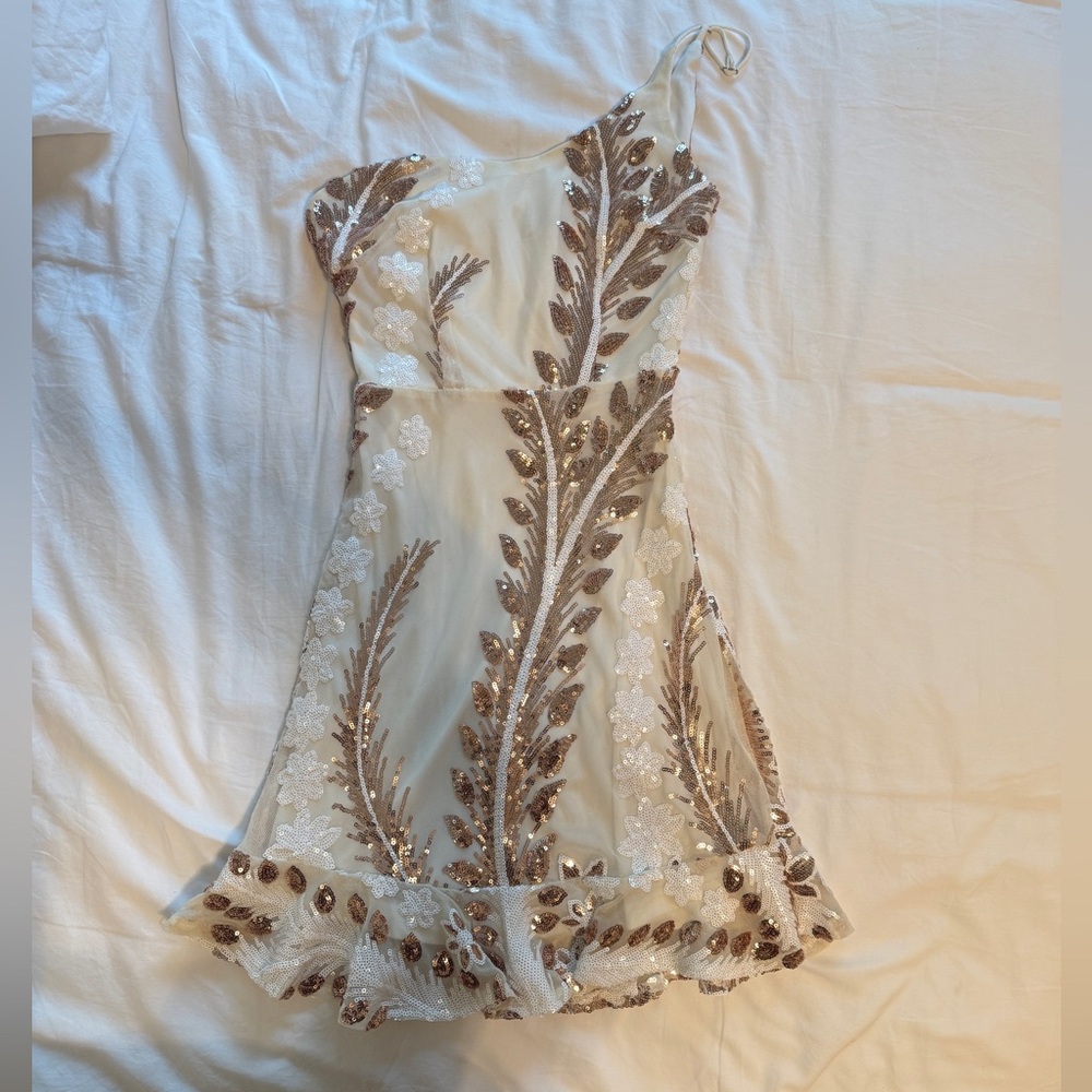 Selfie Leslie Cream and Brown Mini Dress